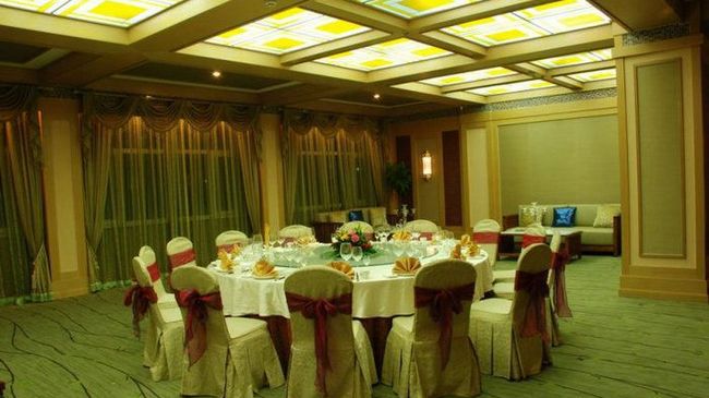 Solar Valley Micro E International Hotel Dezhou Restoran gambar
